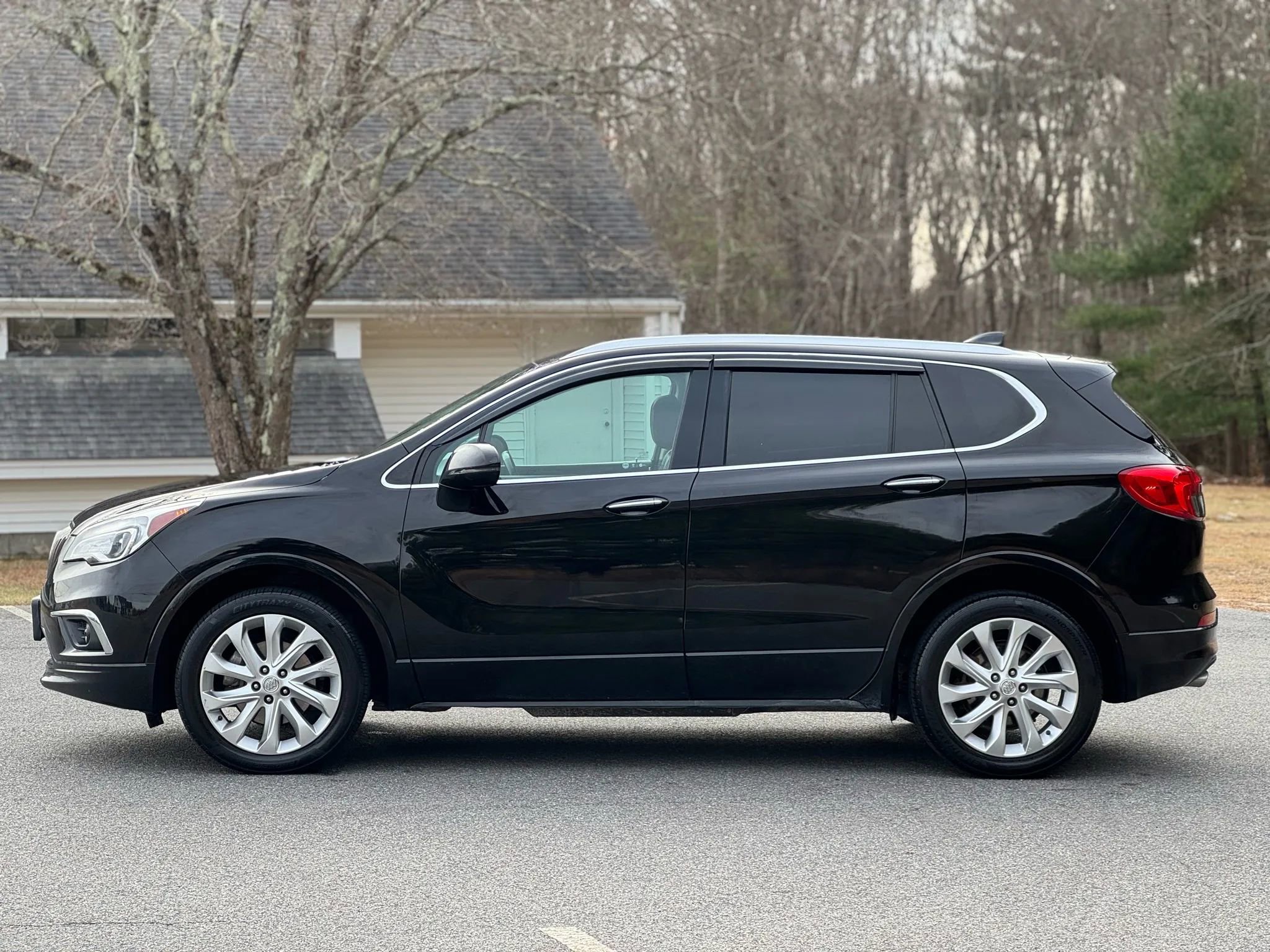Used 2016 Buick Envision Premium image 4