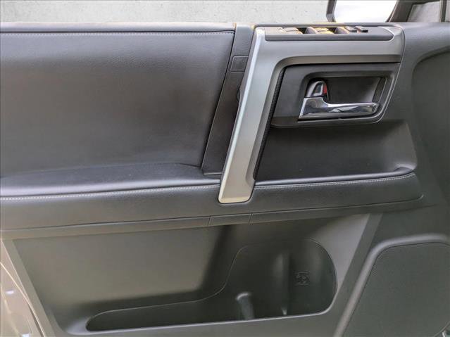 Used 2021 Toyota 4Runner SR5 Premium image 11