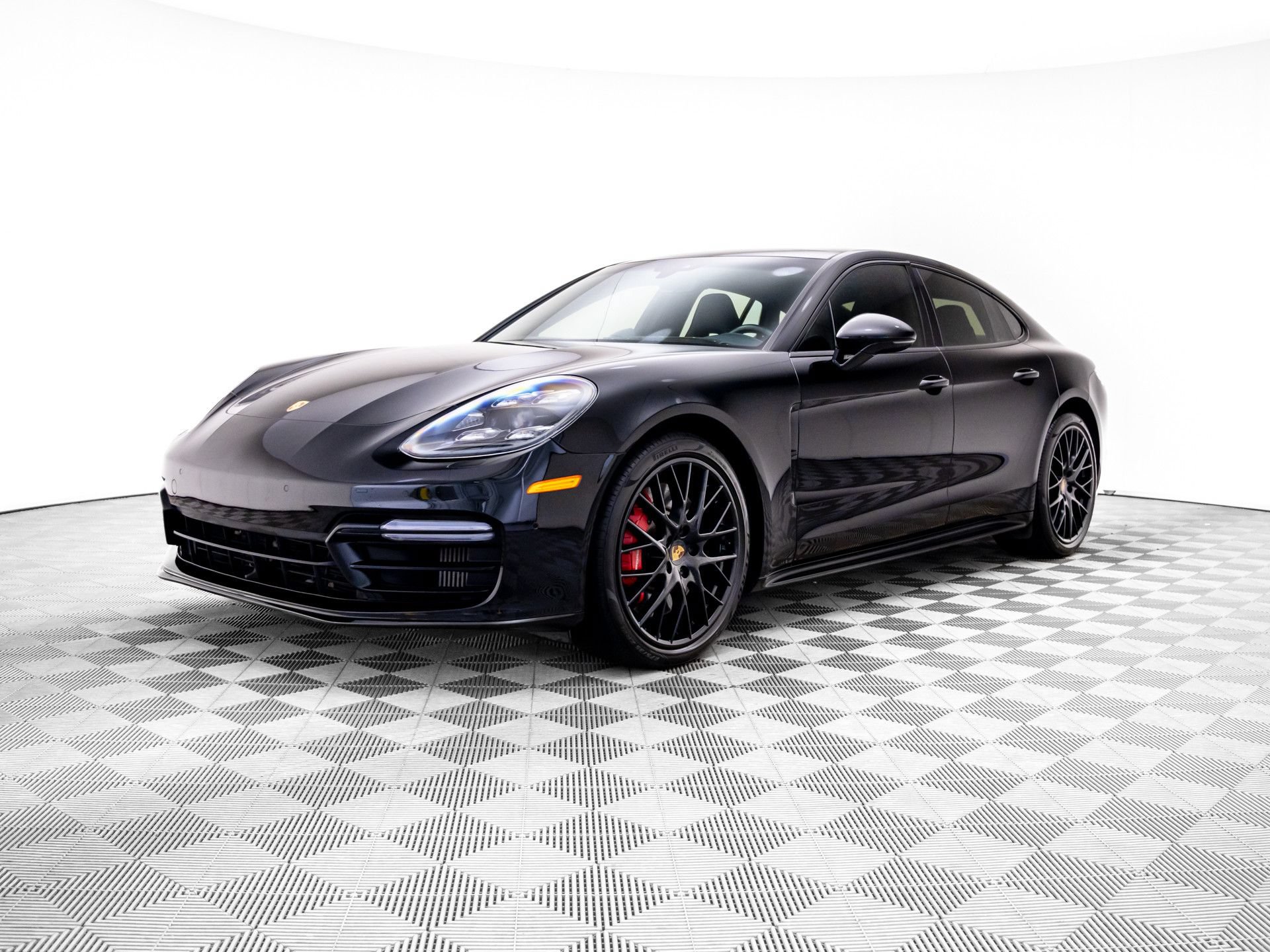 Used 2018 Porsche Panamera Turbo w/ Sportdesign Package