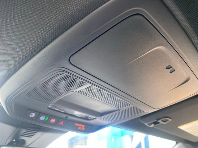 Used 2026 GMC Acadia AT4 w/ LPO, Floor Liner Package AWD/4WD image 20