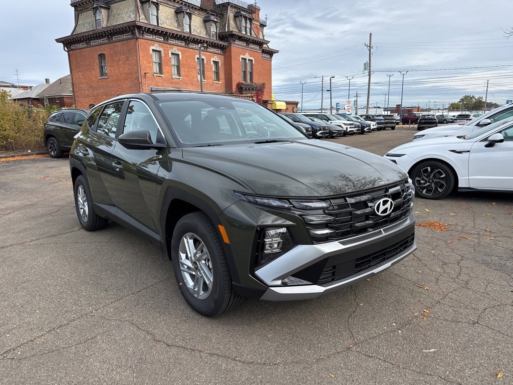 New 2026 Hyundai Tucson SE video 1