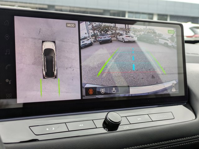 Certified 2024 Nissan Rogue Platinum w/ Platinum Premium Package image 23