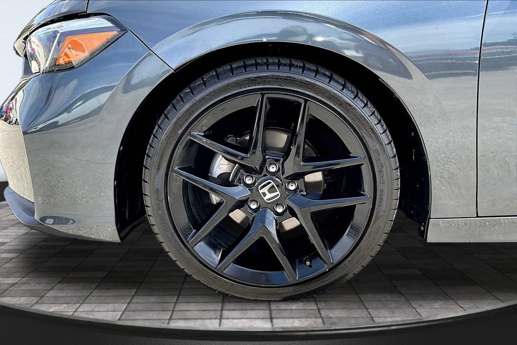 Used 2025 Honda Civic Sport image 35