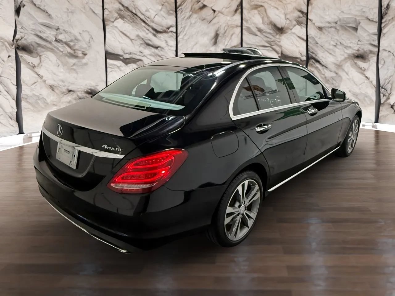 Used 2015 Mercedes-Benz C 300 4MATIC Sedan w/ Multimedia Package image 5