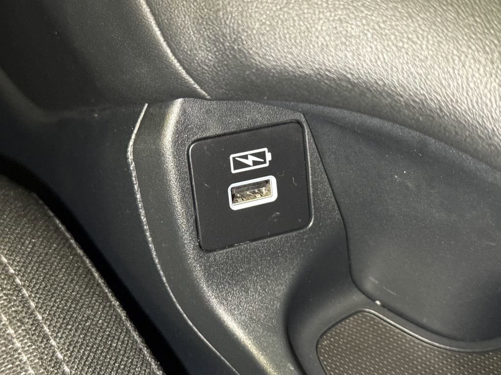 Certified 2023 Honda HR-V LX image 27