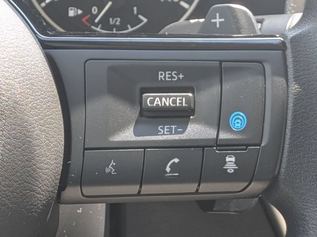 Certified 2023 Nissan Rogue SV AWD/4WD image 17