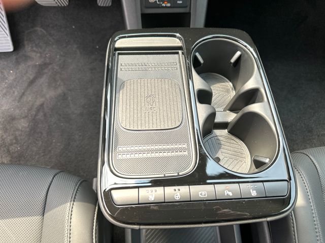 Certified 2025 Hyundai Ioniq 5 SEL image 17