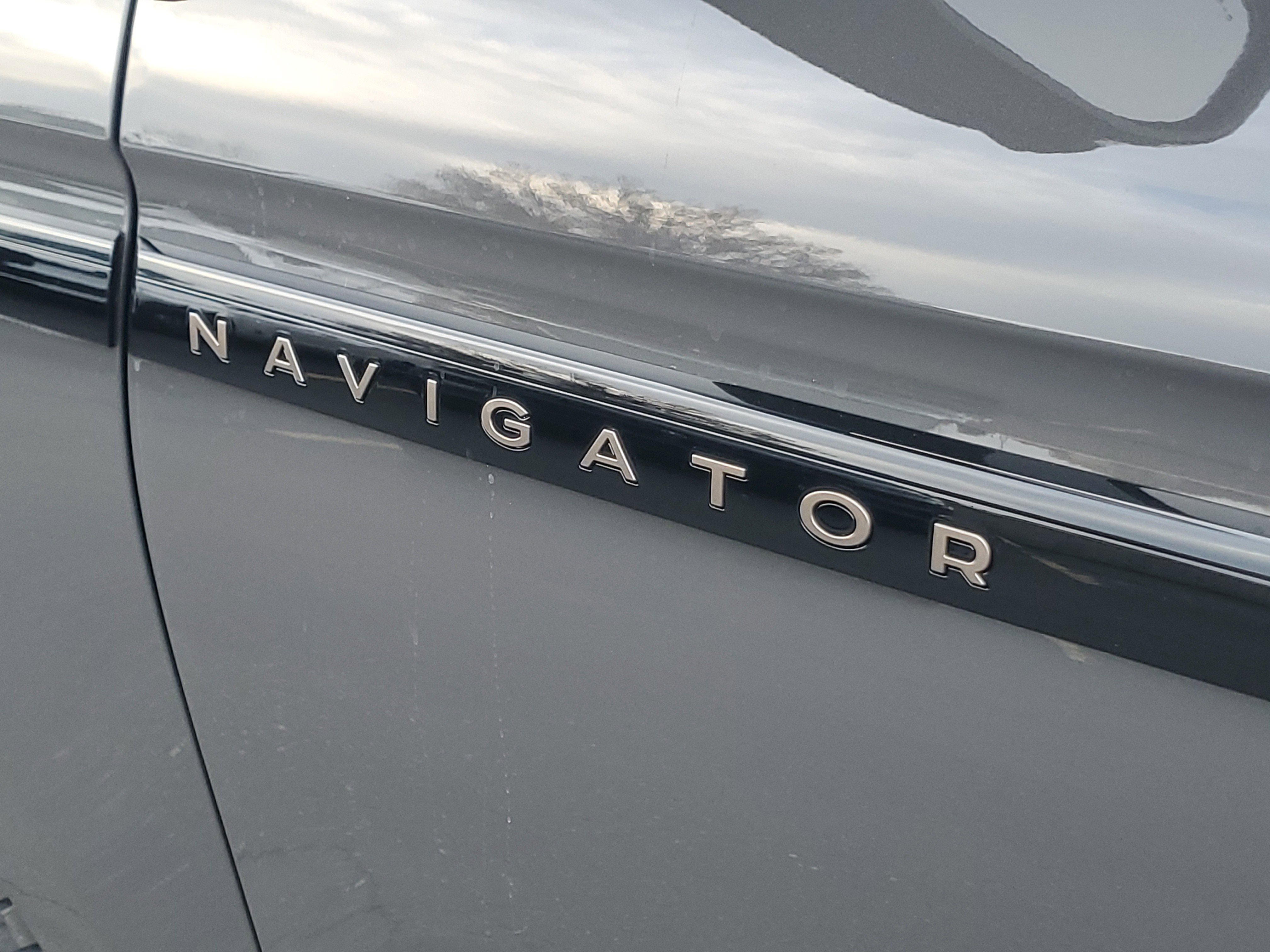 New 2025 Lincoln Navigator L Black Label image 7