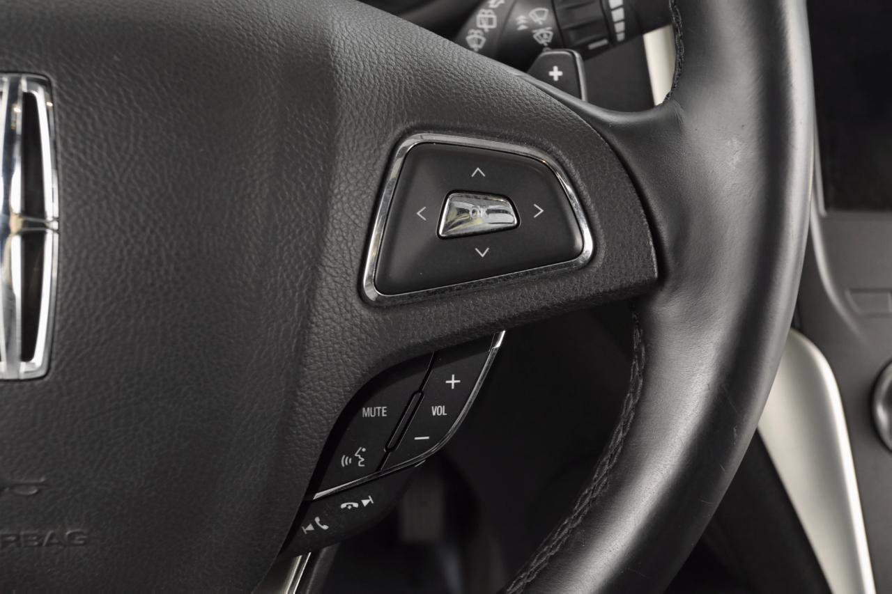 Used 2015 Lincoln MKC AWD w/ Equipment Group 102A Reserve image 16