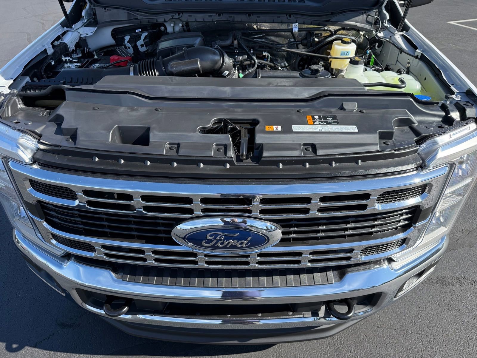 New 2026 Ford F350 XLT w/ FX4 Off-Road Package image 34