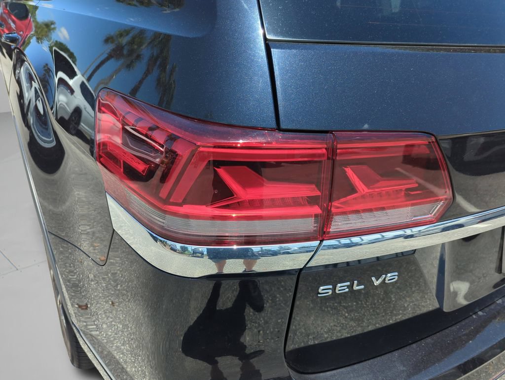 Used 2023 Volkswagen Atlas SEL Premium AWD/4WD image 45