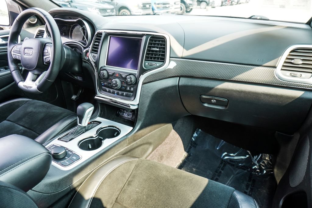 Used 2018 Jeep Grand Cherokee Trackhawk AWD/4WD image 8