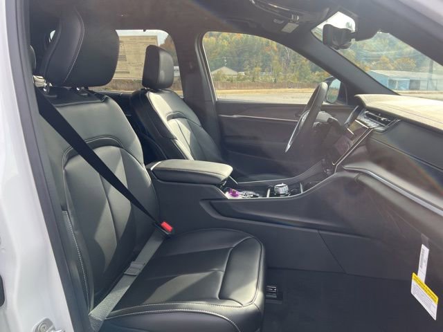 New 2025 Jeep Grand Cherokee L Limited w/ Luxury Tech Group II image 12