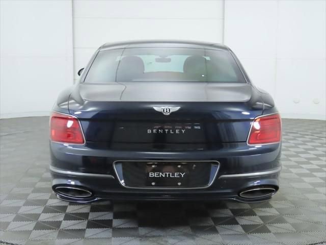 Used 2025 Bentley Flying Spur Plug-In Hybrid image 6