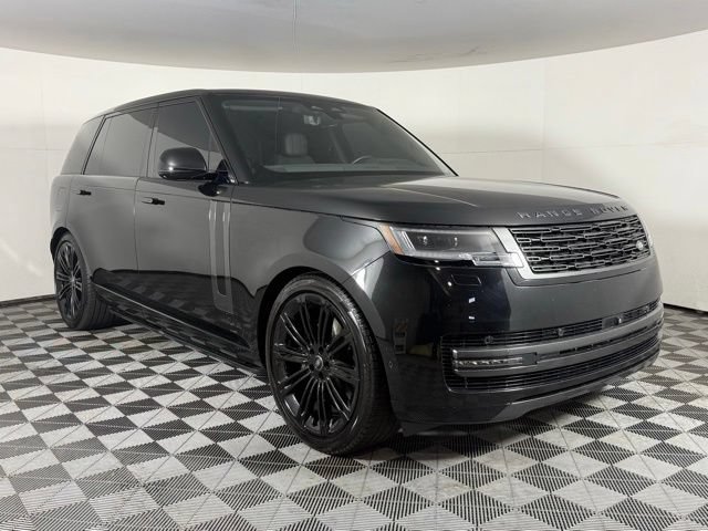 Used 2024 Land Rover Range Rover Long Wheelbase SE AWD/4WD image 10