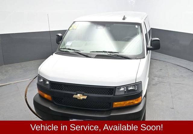 Used 2024 Chevrolet Express 3500 LS RWD image 25