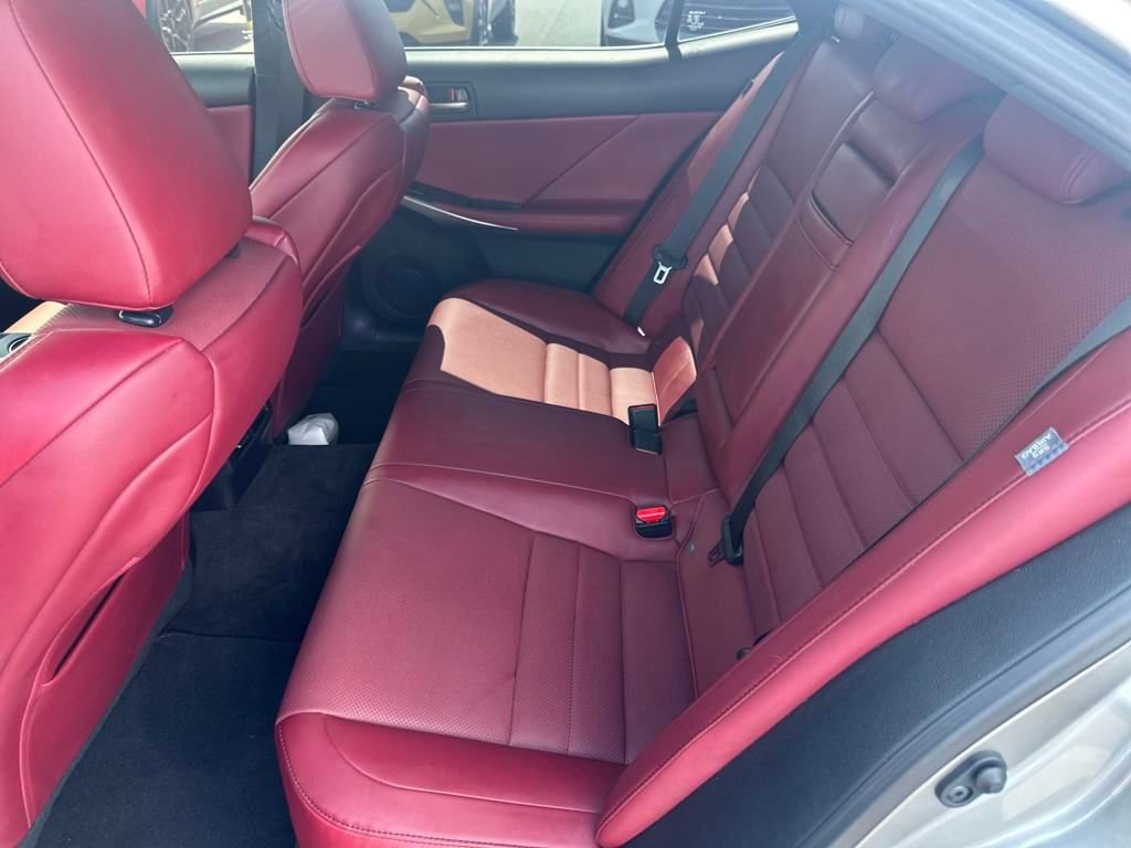 Used 2020 Lexus IS 300 F Sport image 32