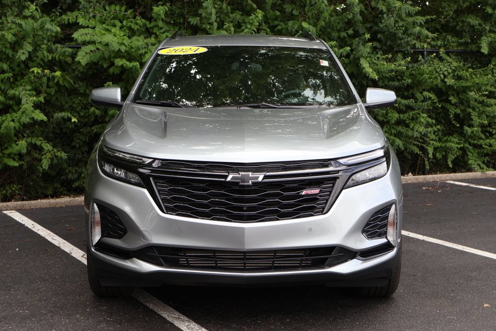 Used 2024 Chevrolet Equinox RS FWD image 2