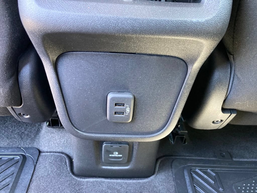 Used 2022 Chevrolet Equinox LT AWD/4WD image 18