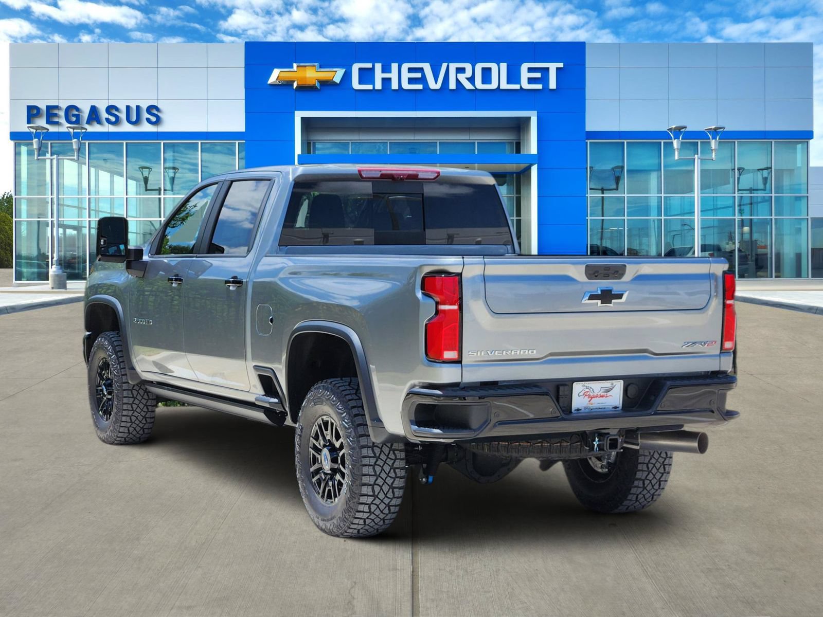 New 2026 Chevrolet Silverado 2500 ZR2 AWD/4WD image 4