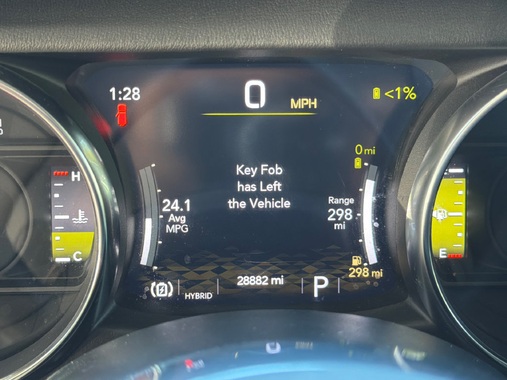 Used 2022 Jeep Wrangler Unlimited Sahara w/ Cold Weather Group AWD/4WD image 24