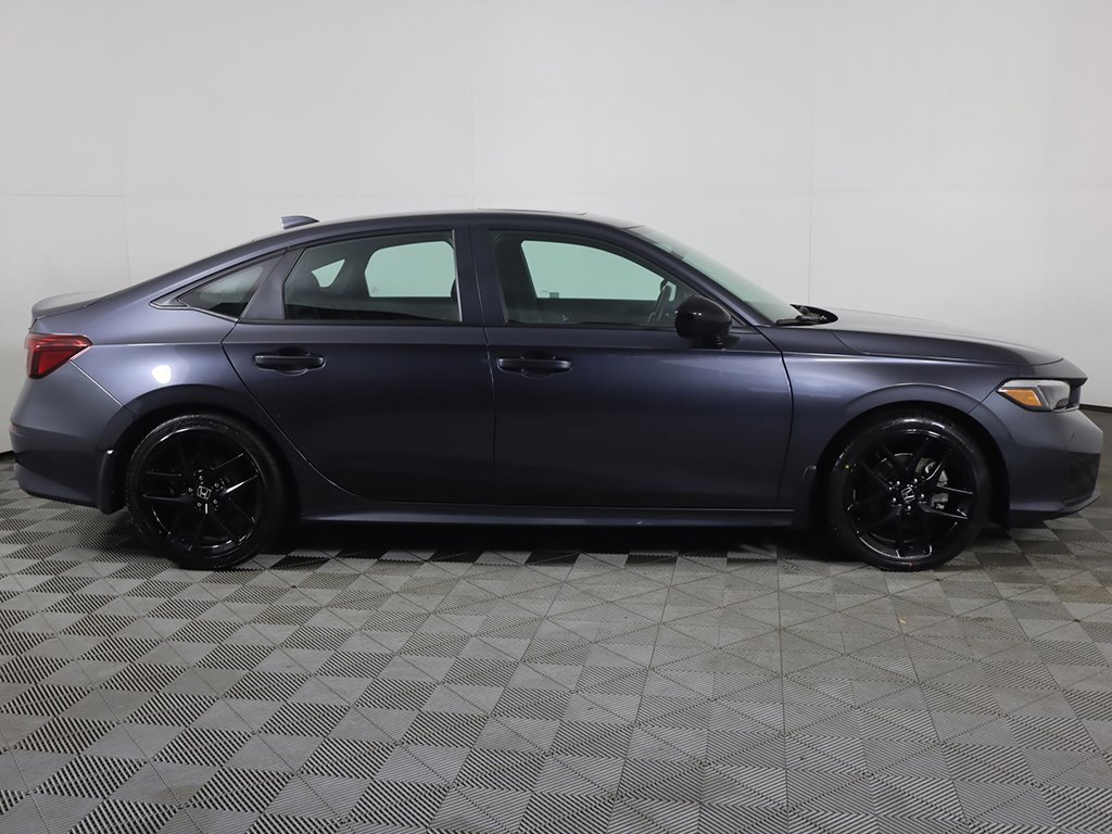 Used 2025 Honda Civic Sport image 18