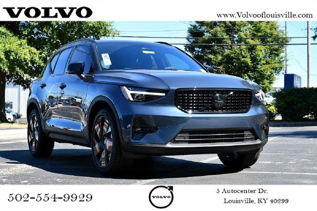 New 2026 Volvo XC40 B5 Ultra w/ Protection Package Premier