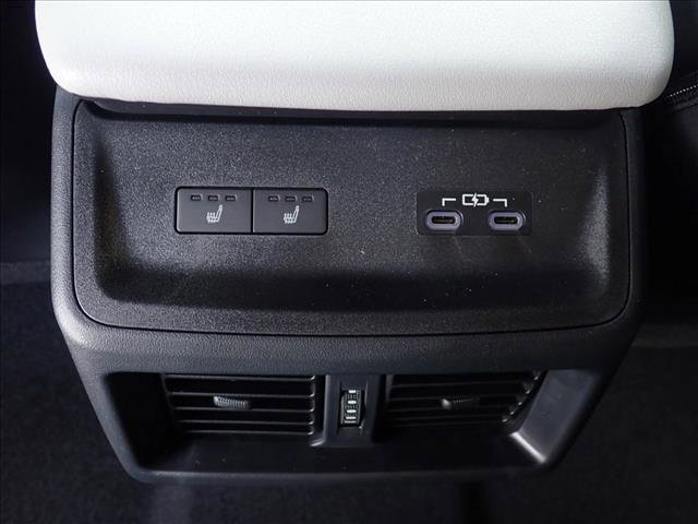 New 2026 Subaru Solterra image 11