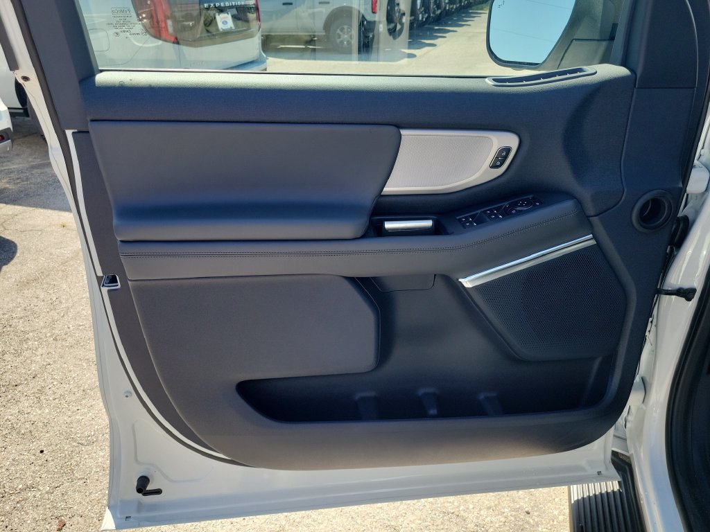 New 2026 Ford Expedition Max Active RWD image 26