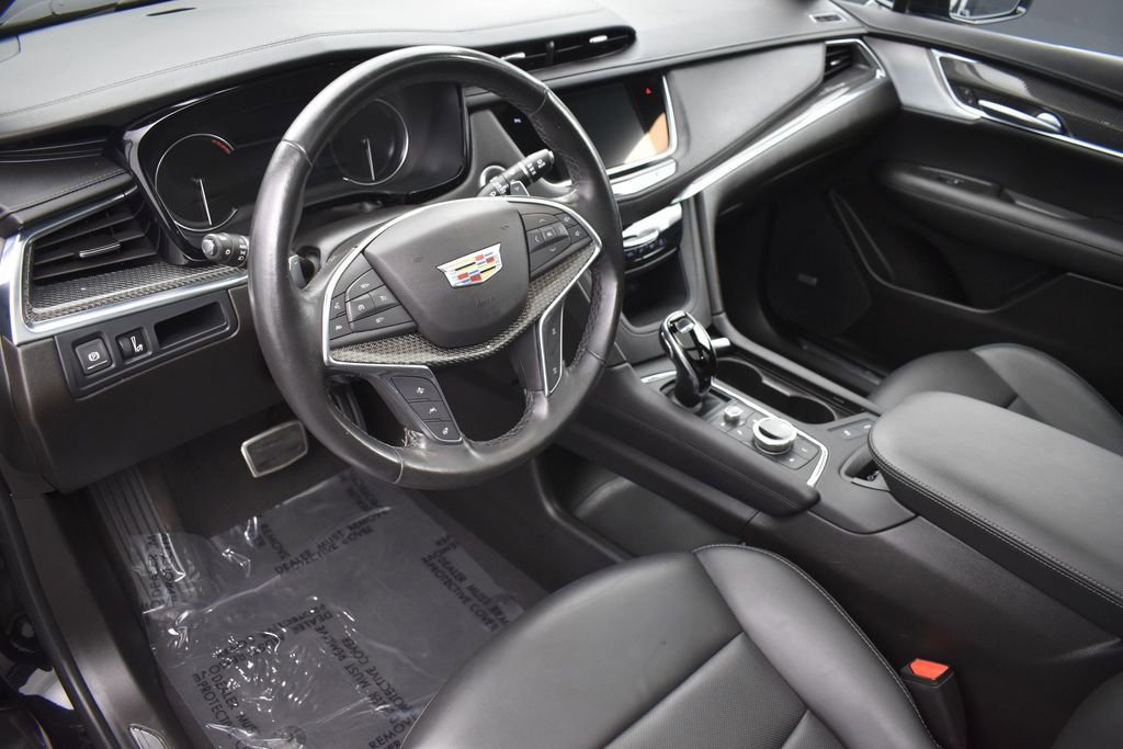 Used 2023 Cadillac XT5 Sportv w/ LPO, Floor Liner Package AWD/4WD image 13