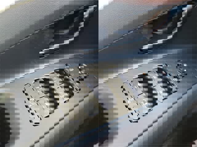 New 2026 Hyundai Elantra Sport image 16