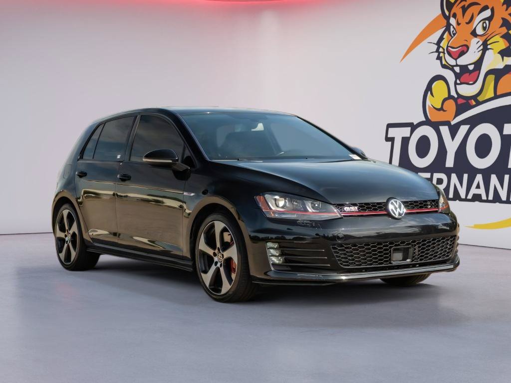 Used 2017 Volkswagen GTI Autobahn FWD image 3