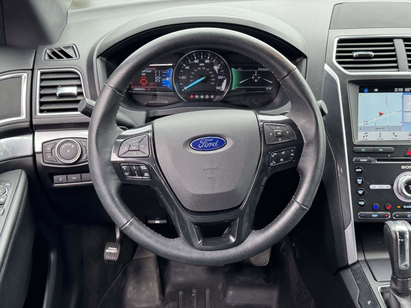 Used 2018 Ford Explorer Sport w/ Equipment Group 401A image 12