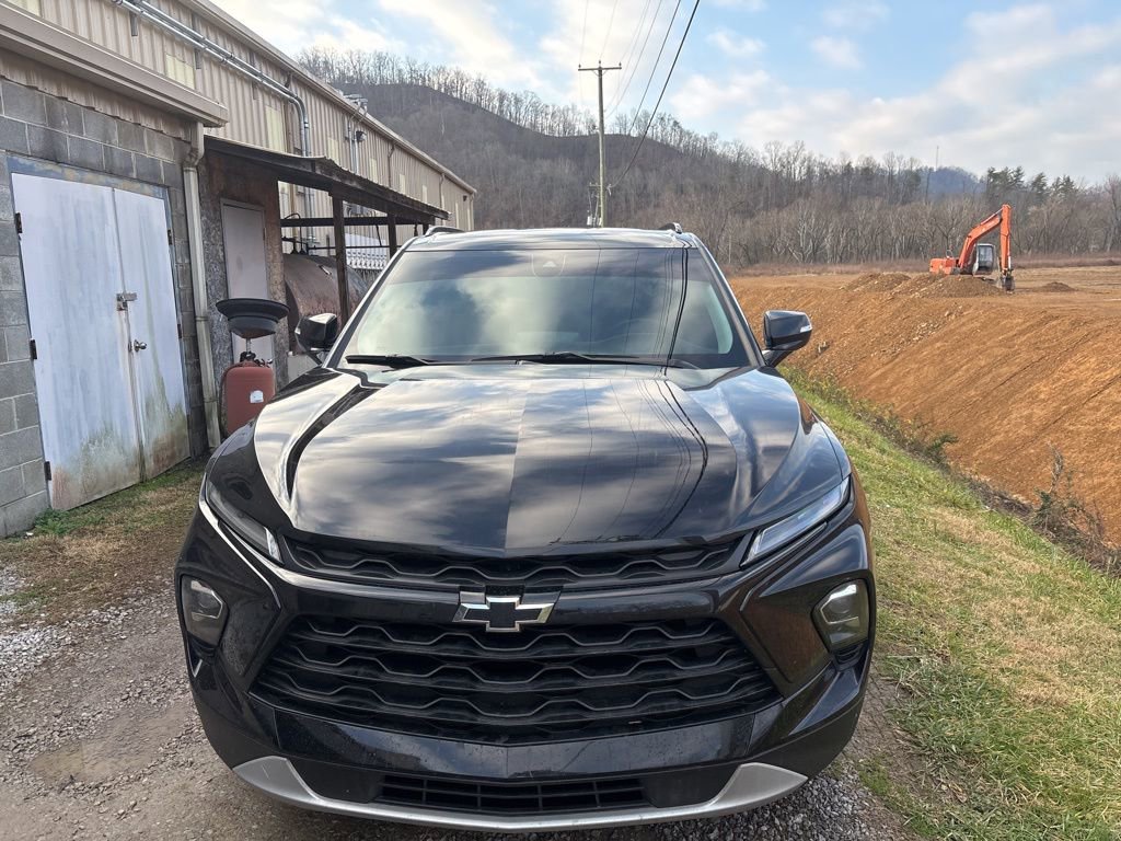 Used 2024 Chevrolet Blazer LT w/ Midnight/Sport Edition video 2