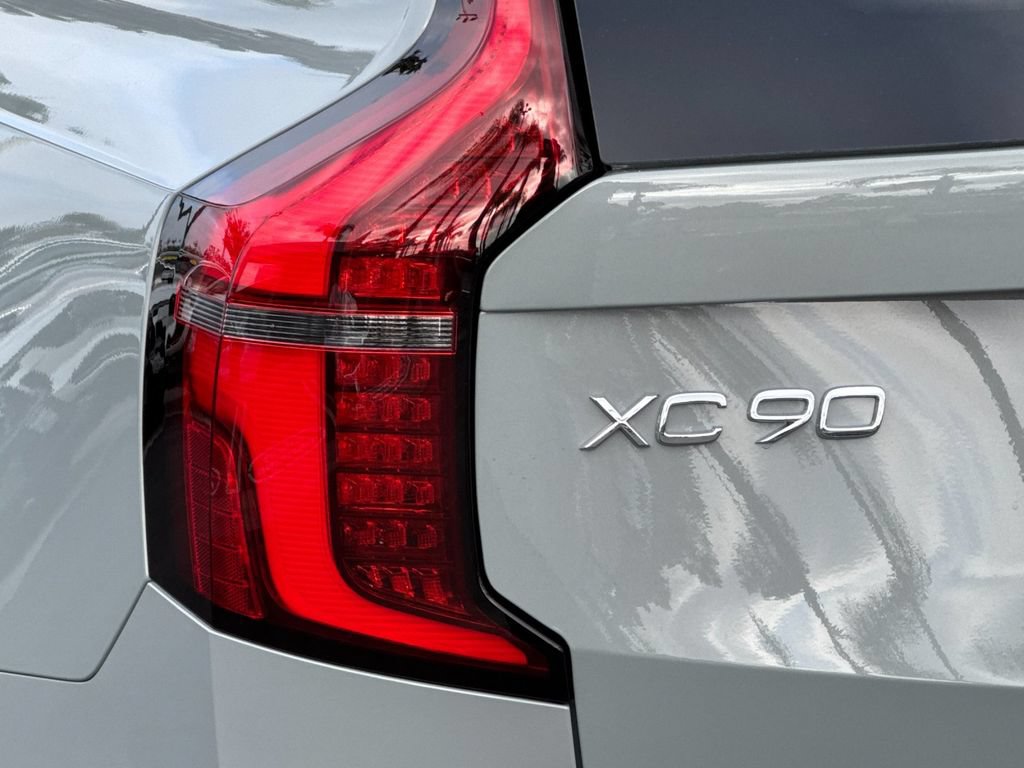 New 2026 Volvo XC90 T8 Ultra w/ Protection Package Premier AWD/4WD image 27