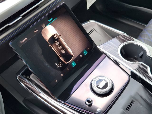 New 2026 Cadillac Escalade IQL Luxury AWD/4WD image 18