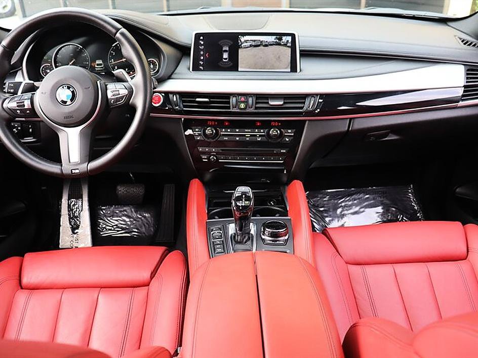 Used 2019 BMW X6 xDrive50i w/ M Sport Package AWD/4WD image 24