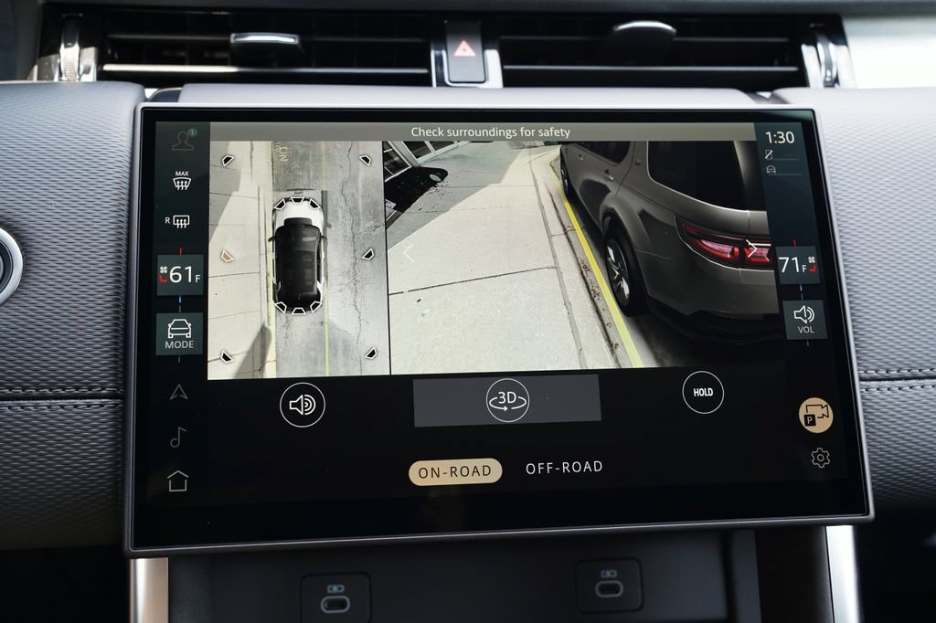 New 2026 Land Rover Discovery Sport Landmark AWD/4WD image 24