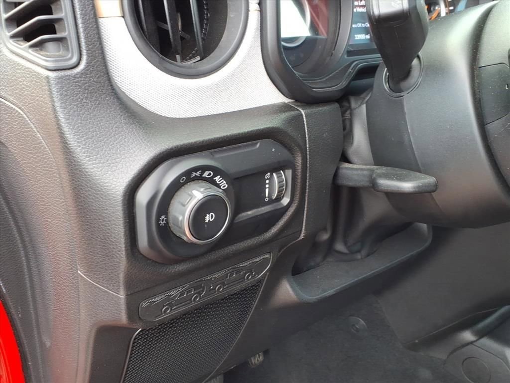 Used 2024 Jeep Wrangler Sport S image 18