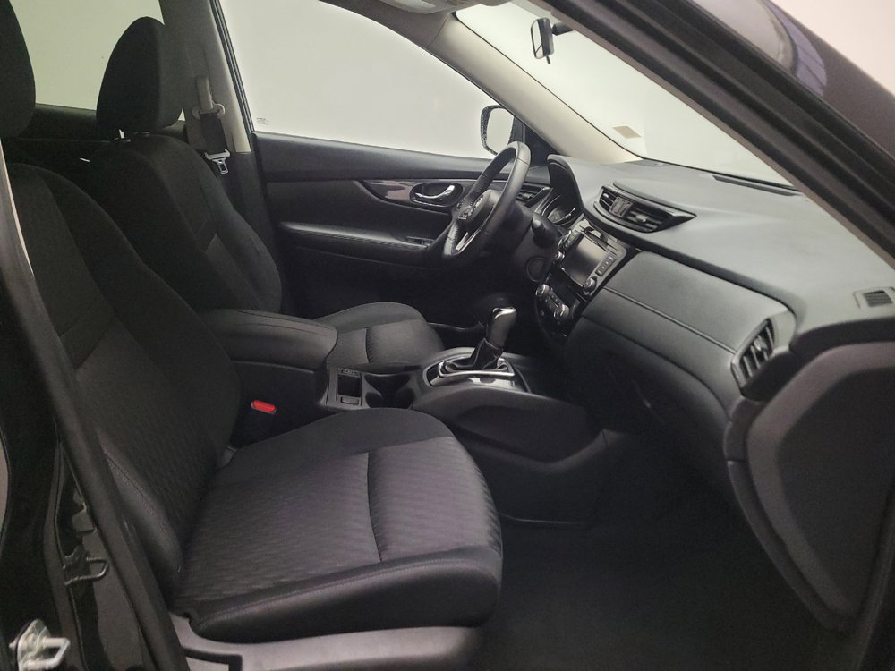 Used 2018 Nissan Rogue SV FWD image 21