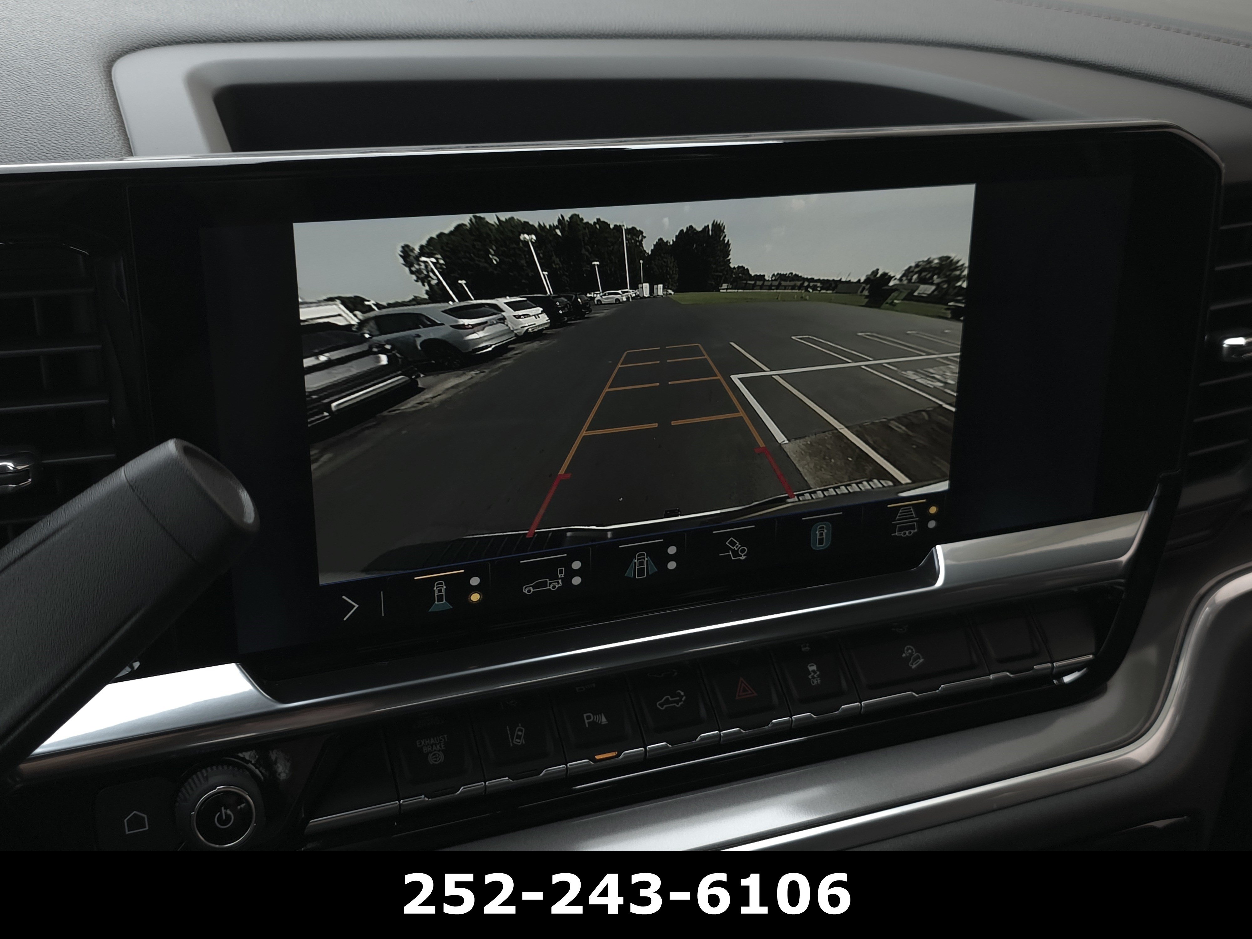 Used 2026 Chevrolet Silverado 2500 High Country w/ High Country Premium Package AWD/4WD image 22