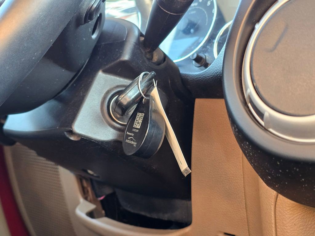Used 2013 Jeep Wrangler Sahara w/ Connectivity Group AWD/4WD image 29