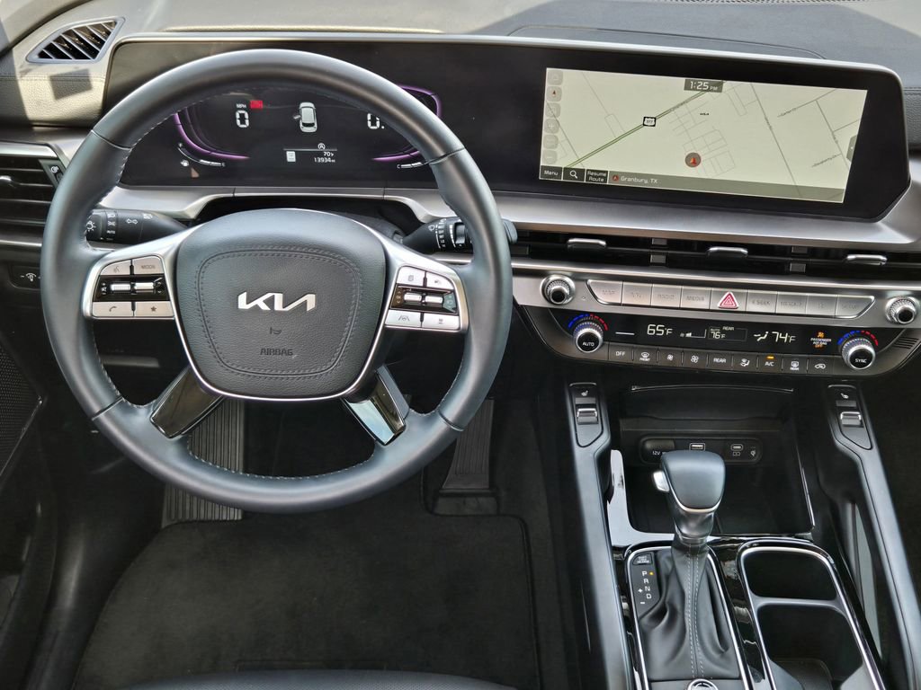 Used 2025 Kia Telluride S image 24