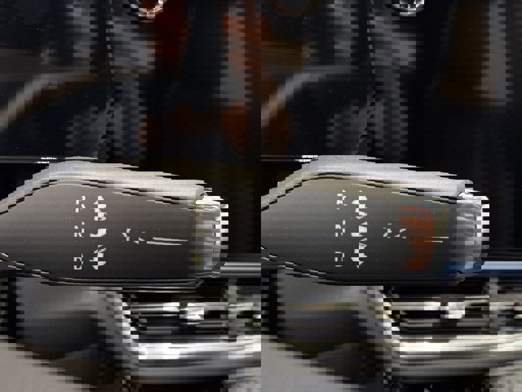 New 2026 Chevrolet Equinox EV LT image 25