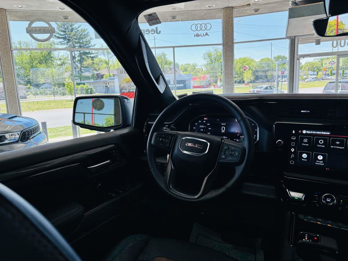 Used 2026 GMC Sierra 1500 AT4 w/ Technology Package AWD/4WD image 42