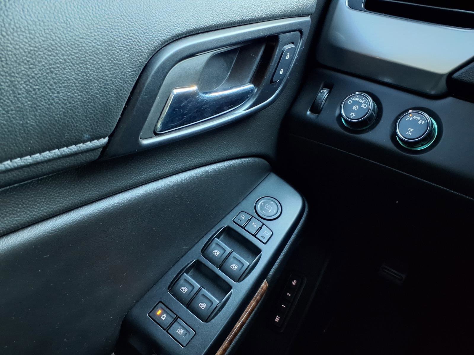 Used 2018 Chevrolet Tahoe Premier image 22