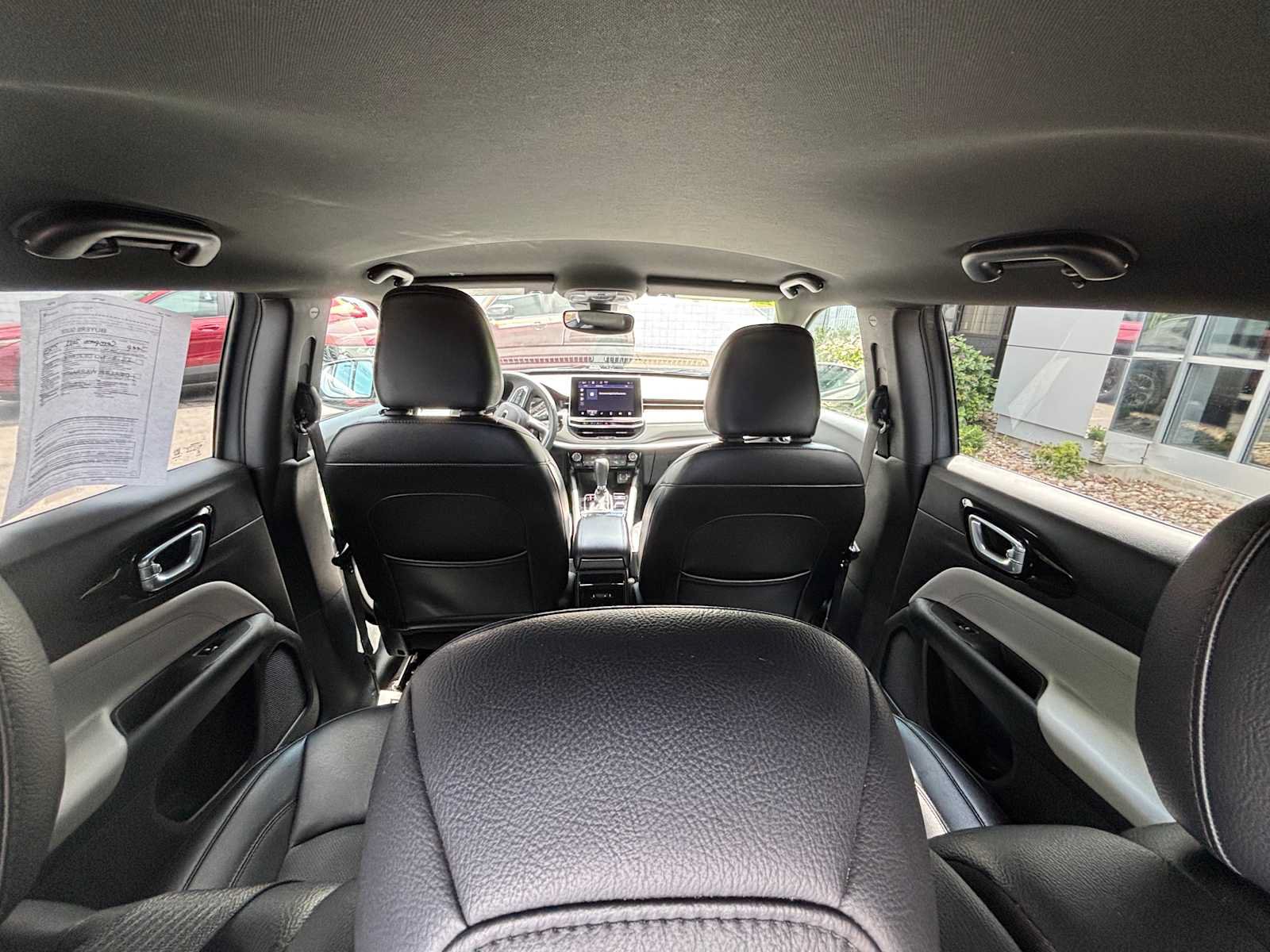 Used 2023 Jeep Compass Limited AWD/4WD image 7