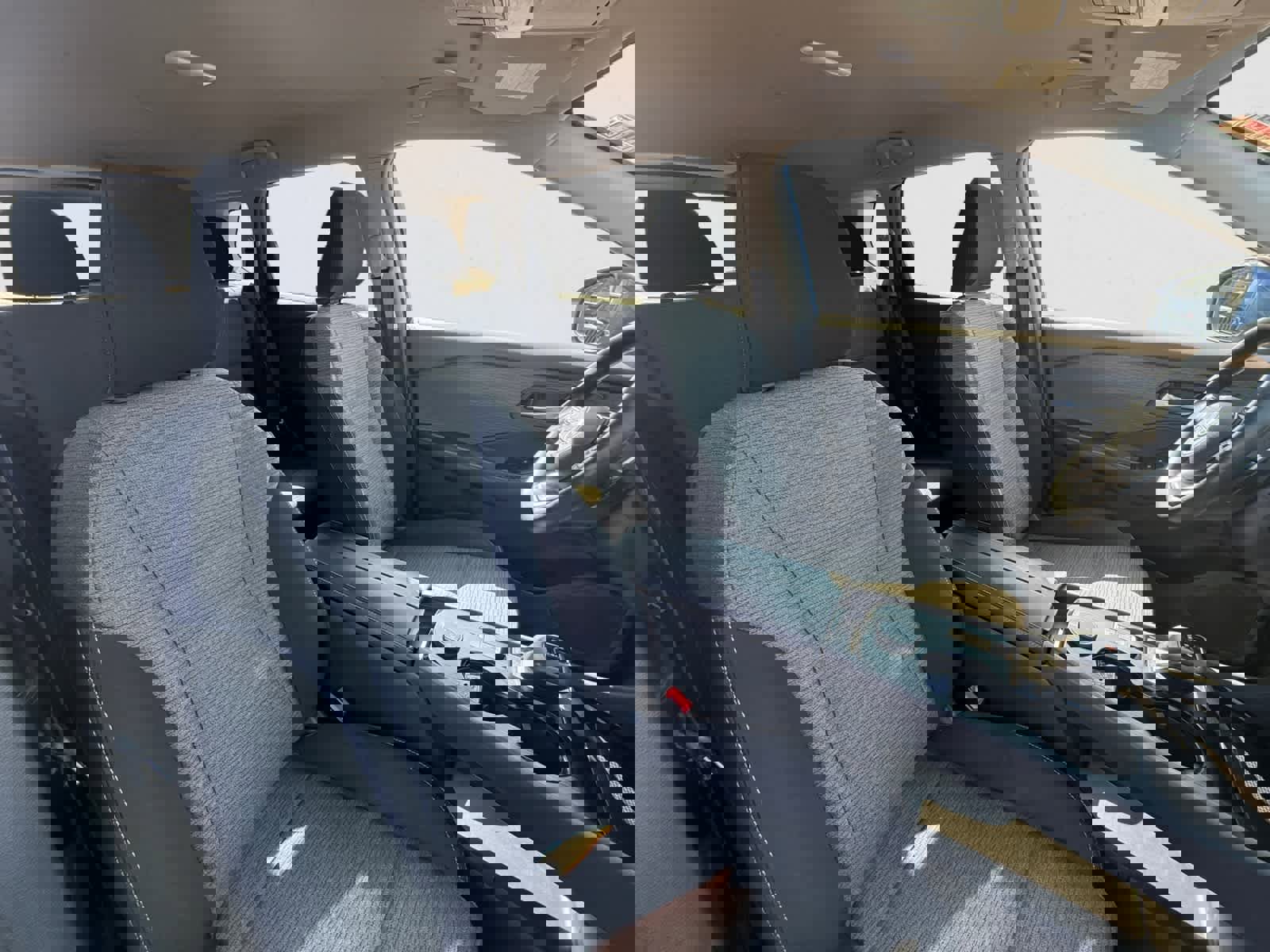 Used 2022 Nissan Rogue SV image 18