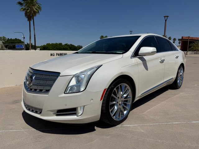 Used 2014 Cadillac XTS Platinum FWD image 4