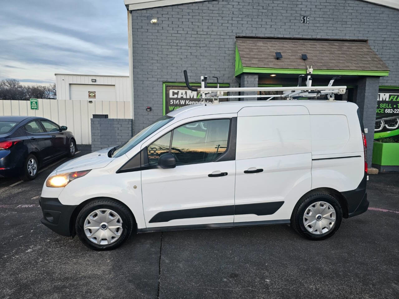Used 2015 Ford Transit Connect XL FWD image 13